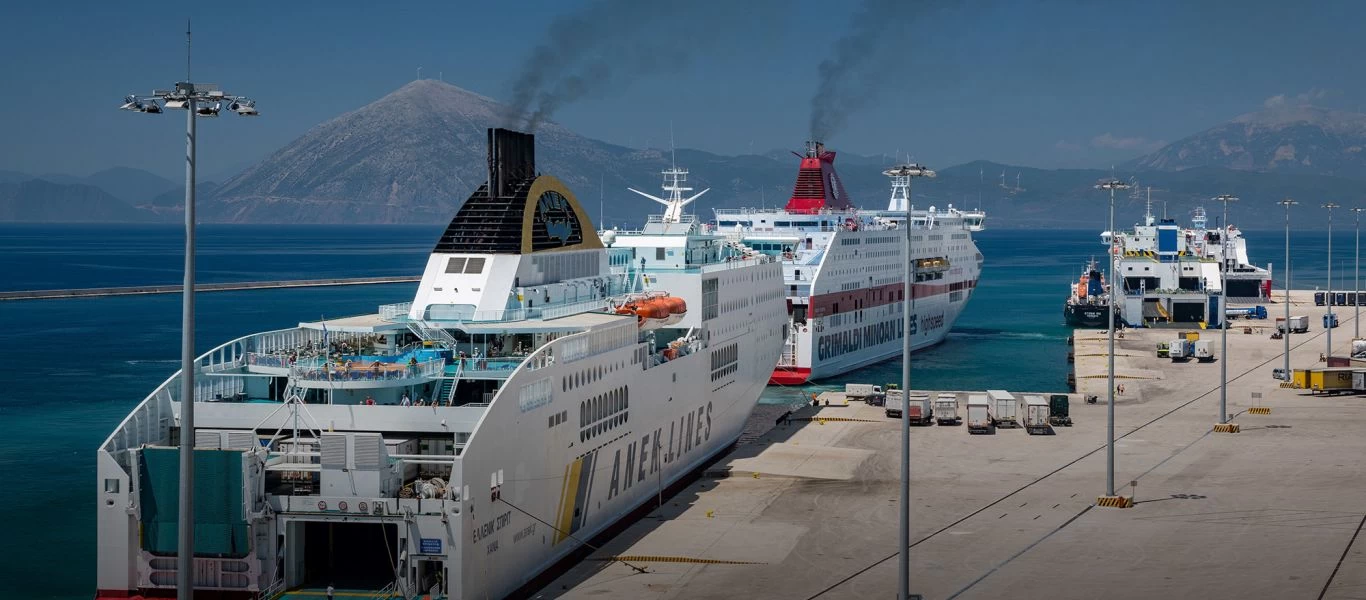 Πάτρα: Παράνομος μετανάστης βρήκε τραγικό θάνατο στην προσπάθεια του να κρυφτεί κάτω από το ημιαξόνιο νταλίκας